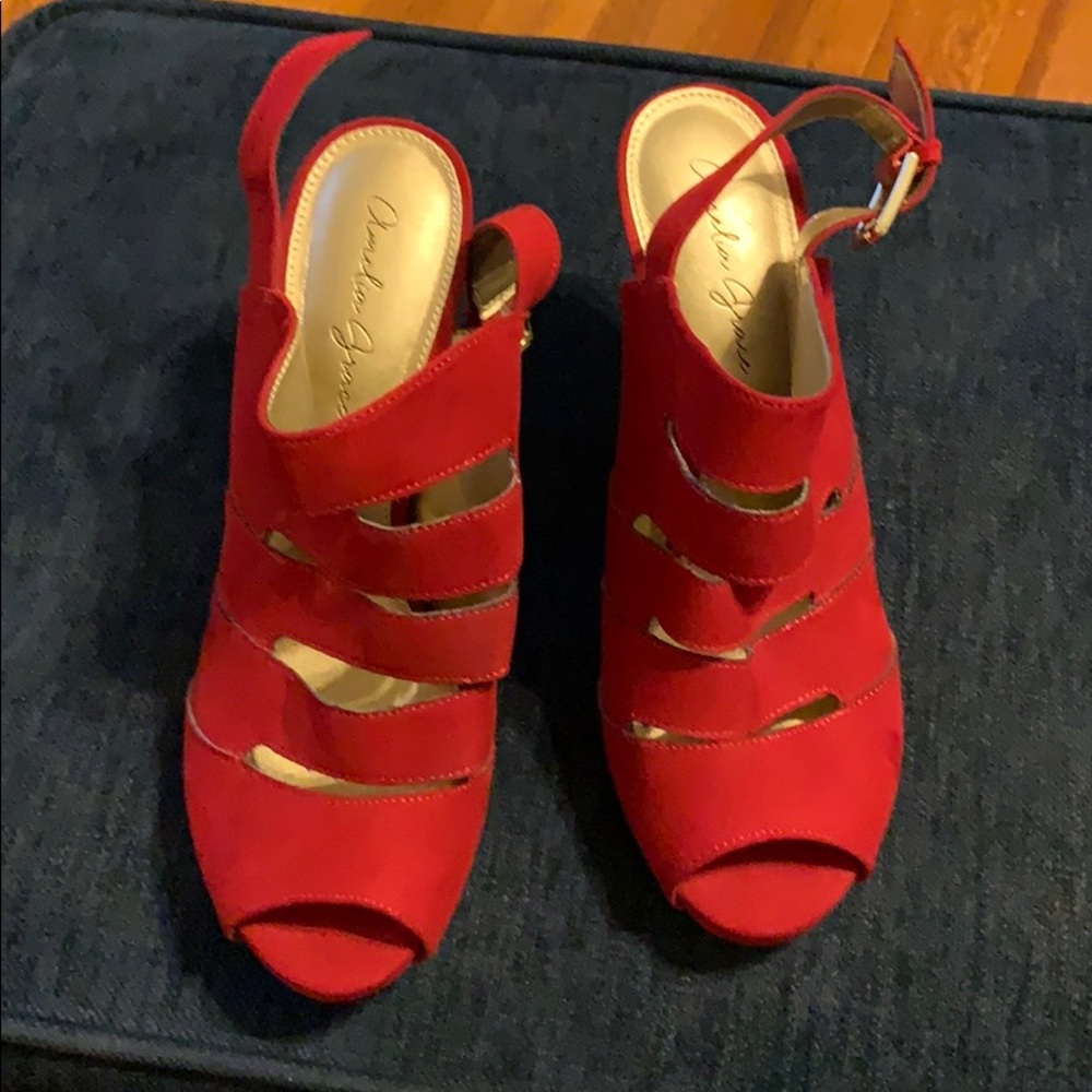 Sassy red heels!
